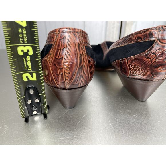 Tic Tac Toes Dance Shoe Women's Black Leather Tooled Swing Made USA Sz 6 - Picture 5 of 6